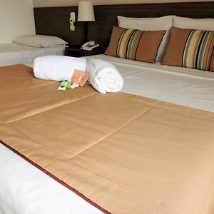 Deluxe Family Suite (High Zone)
